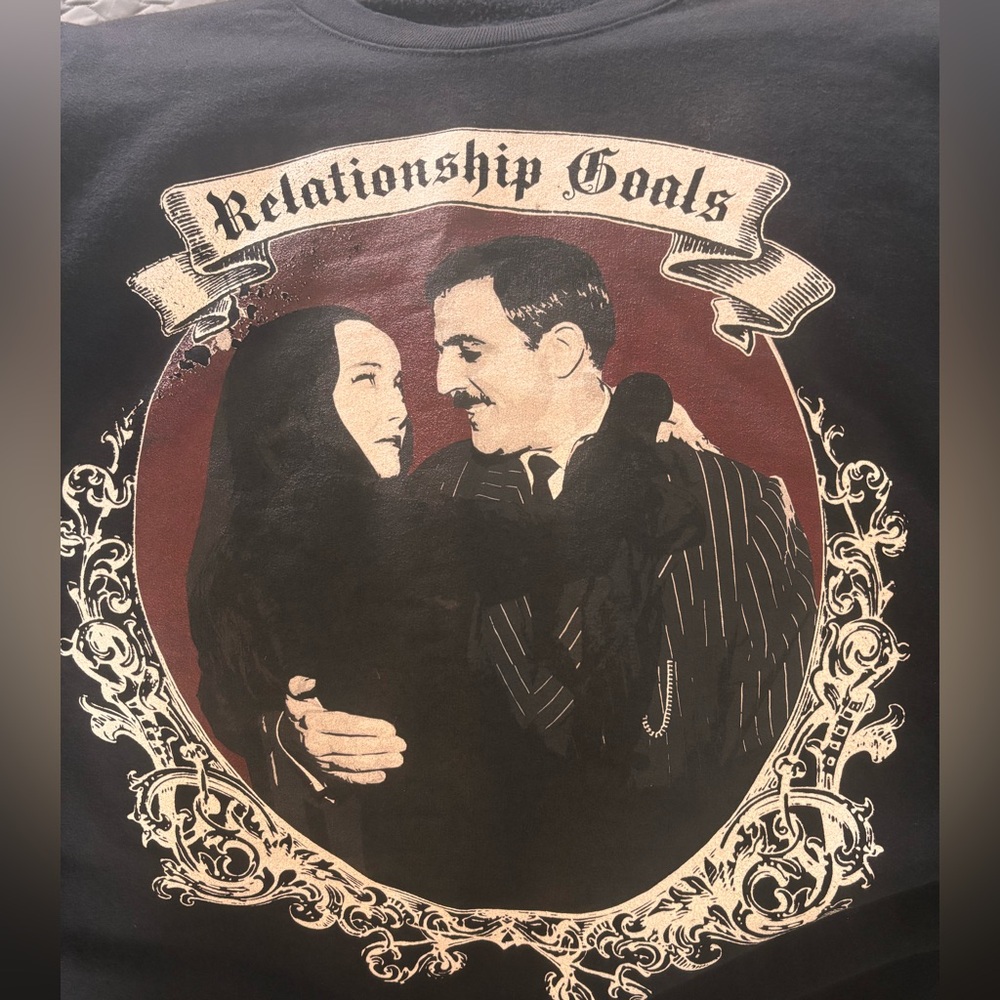 Black Graphic Sweatshirt with Relationship Goals Design